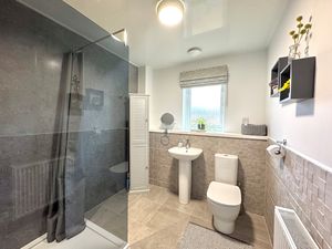 Photo 8- click for photo gallery